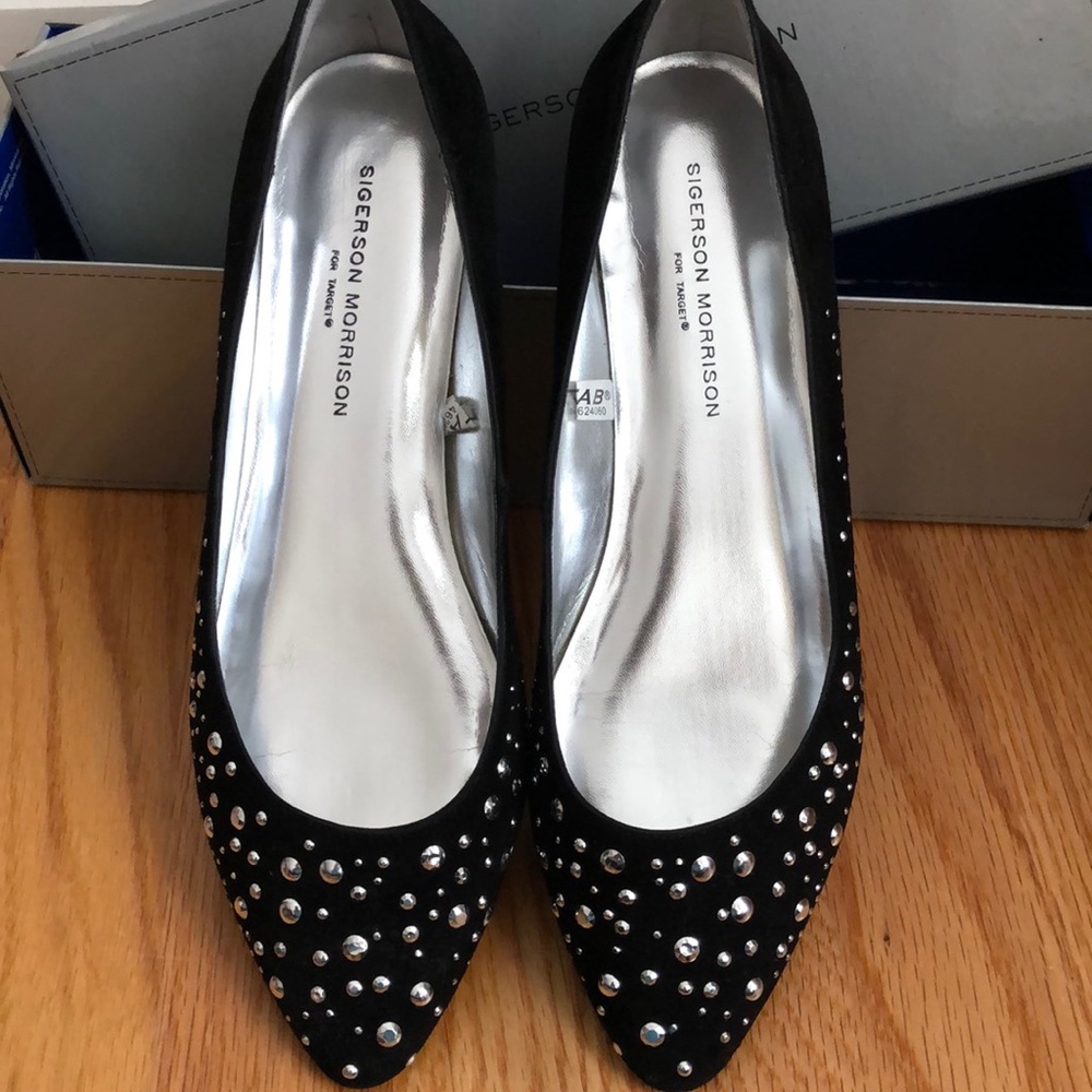 Sigerson Morrison Black flats with studs
